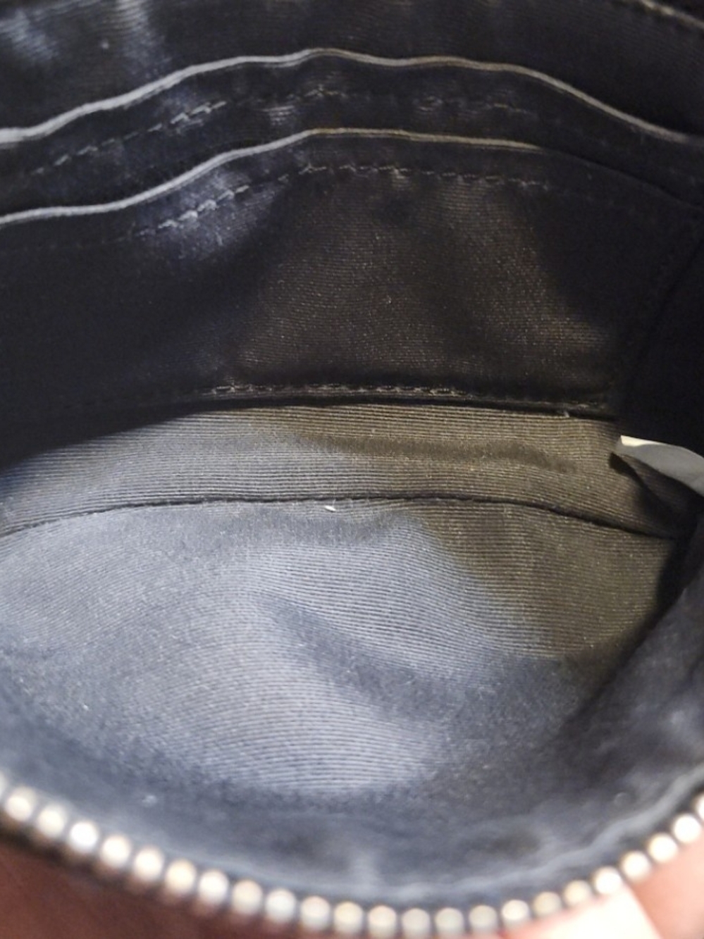 Coach Leather Corner Zip EUC - Picture 2 of 6